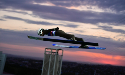 Казахстан завоевал «золото» на турнире по прыжкам на лыжах с трамплина в Польше