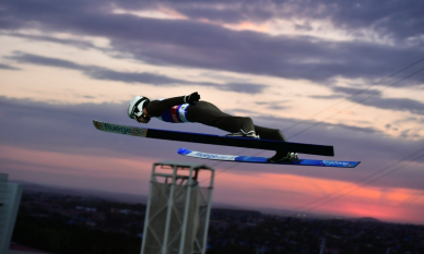 Казахстан завоевал «золото» на турнире по прыжкам на лыжах с трамплина в Польше