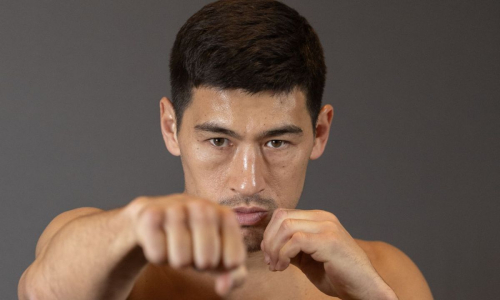 «Казахи уже рождаются с разрядом по боксу». Дмитрий Бивол согласился сразиться с казахстанцем