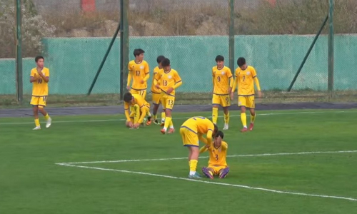 Сухой победой завершился футбольный матч Казахстан — Узбекистан