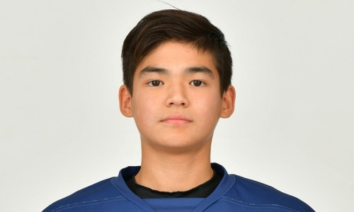 Казахстанский форвард рассказал об игре в Северной Америке и поставил цель ради НХЛ