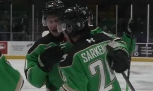 Казахстанский форвард оформил ассистентский дубль в американской лиге