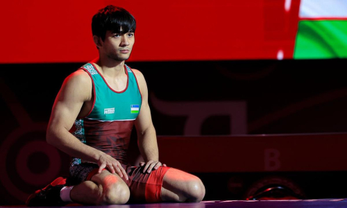 Джалолов разгромлен в финале чемпионата мира-2025. Видео