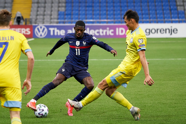 Тренеры меняются, а они остаются. Главные долгожители сборной Казахстана по футболу