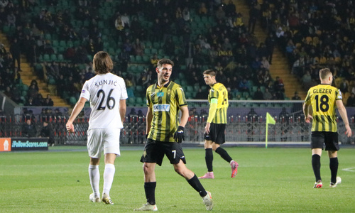 Фоторепортаж с матча «Кайрат» — «Пафос» в Лиге Чемпионов