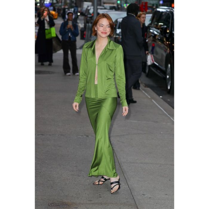 Эмма Стоун вышла в свет в культовом образе Гвинет Пэлтроу. Фото