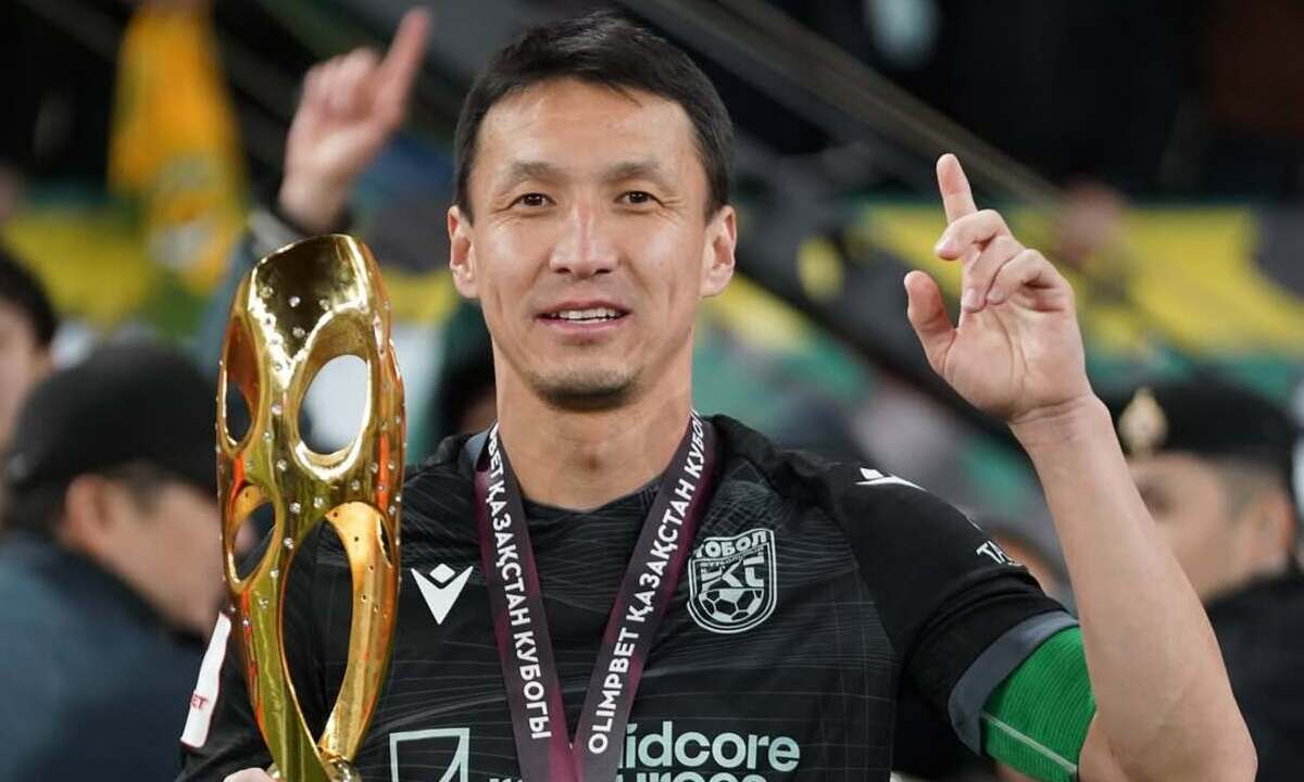 Асхат Тагыберген решил сменить клуб. Известны два варианта