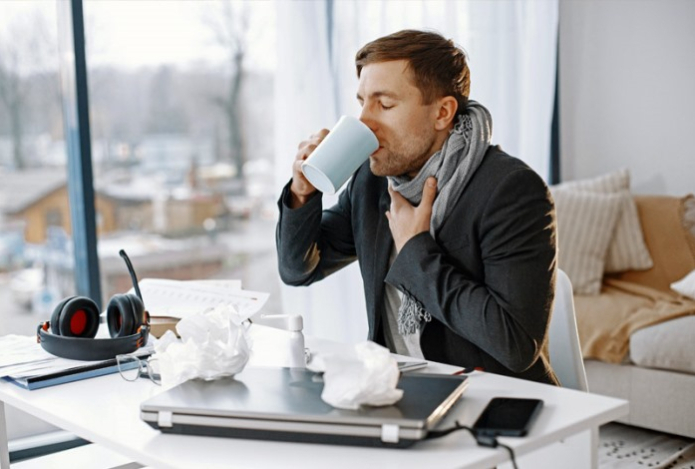 Кофе при болезни — может ли он заменить чай и облегчить боль в горле