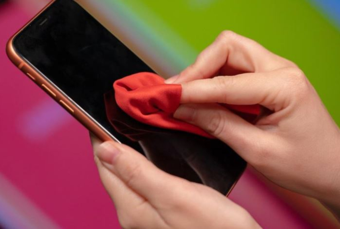 Ваш смартфон грязнее унитаза — семь правил чистоты от экспертов