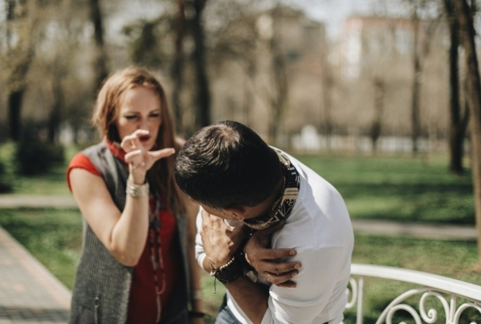 Астрологи рассказали, какие знаки зодиака чаще всего забирают чужую энергию