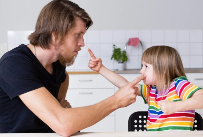 Фраза, которую нельзя говорить ребенку — психологи предупреждают
