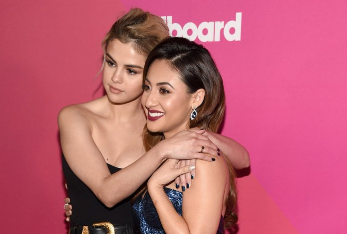 Подруга известной звезды, которая пожертвовала ей почку, опровергла слухи о вражде с певицей