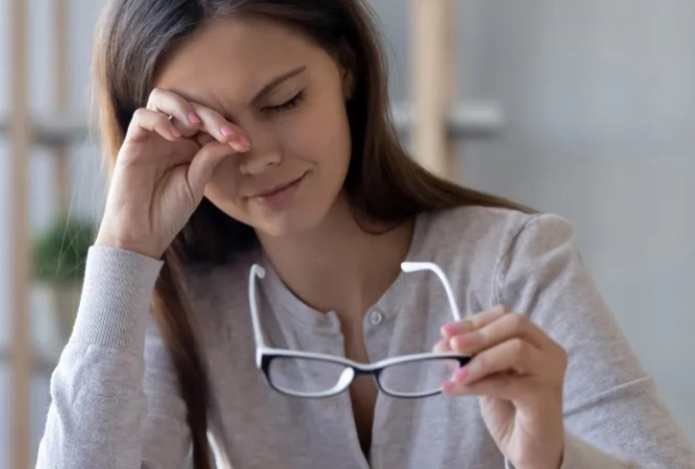 Названы первые неочевидные признаки снижения зрения