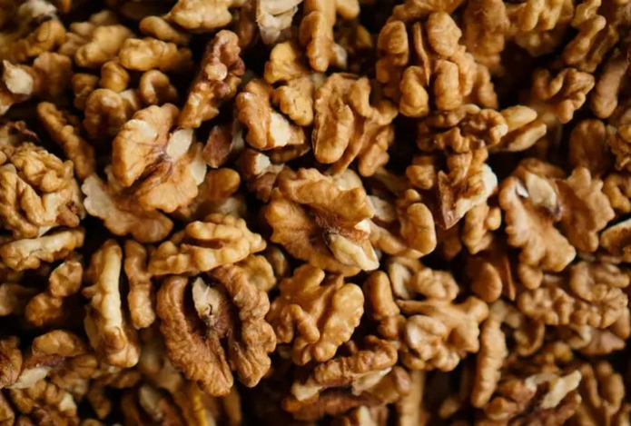 Где хранить орехи, чтобы они не горчили и не плесневели