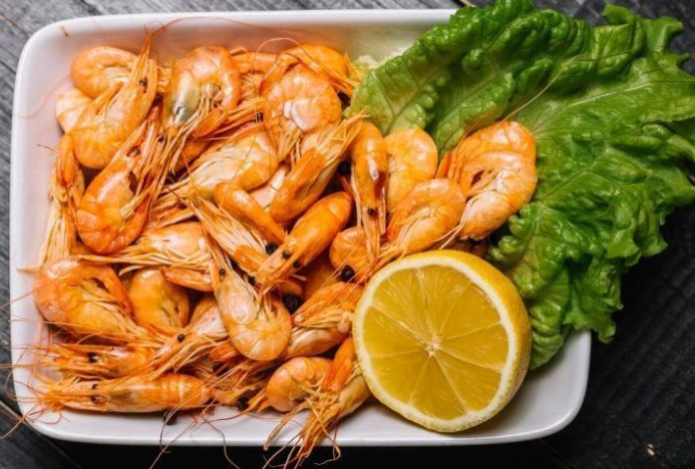 Чем полезны креветки для здоровья и кому они особенно необходимы