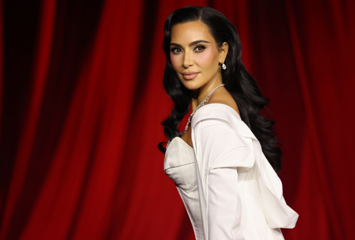 Ким Кардашьян рассказала, сколько тратит на уход за собой