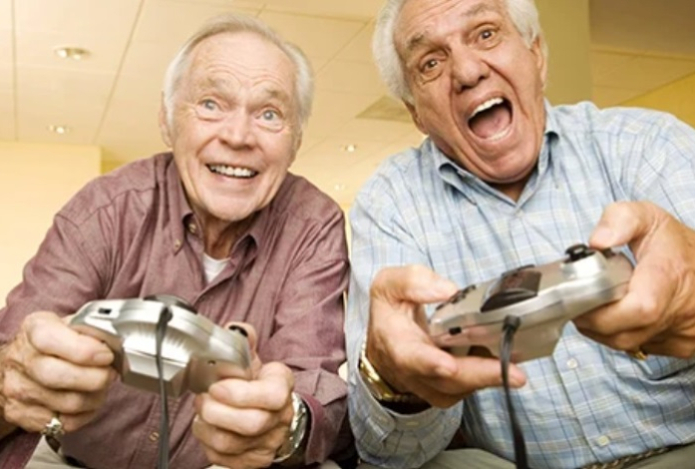 Долгожитель из США рассказал, как сохраняет отличную форму в 100 лет