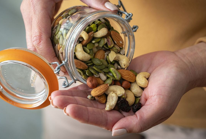 Врач назвал топ-5 продуктов для защиты от инсульта