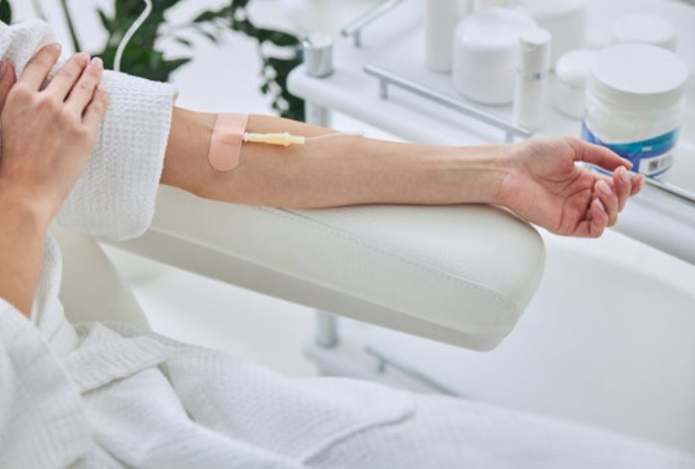 Профессор предупредил, что капельницы для профилактики могут быть плацебо