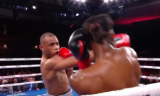 Неожиданным исходом закончился яркий бой сына олимпийского чемпиона. Видео