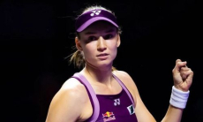 Елена Рыбакина рассказала о трудностях матча с Игой Швёнтек после разгрома