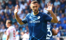 Немецкий клуб сорвал трансферную бомбу Казахстана