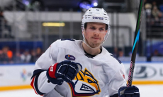 Хоккеисты сборной Казахстана помогли команде одержать победу в КХЛ 