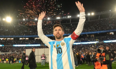 Месси собрал 20 тысяч фанатов и сделал заявление