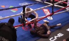 Боксёр с 22 победами улетел в нокаут за канаты в бою за титул WBO. Видео