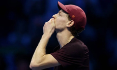 Двумя сетами закончился финал Алькарас — Синнер на Итоговом турнире ATP