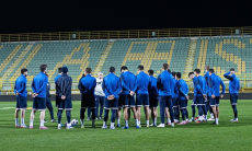 Сборную Казахстана по футболу лишили условий перед матчем в Европе