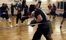 Чемпионы из сборных Казахстана и Узбекистана подрались во время спарринга. Видео