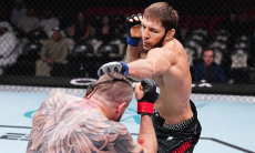 Громкой сенсацией обернулся поединок российского бойца в UFC