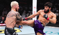 Царукян — Хукер: видео финиша главного боя UFC