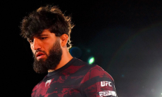 Стала известна причина отказа UFC Арману Царукяну в титульном бою