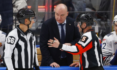 Наставник топ-клуба КХЛ после матча с «Барысом» сообщил о тяжелом собрании