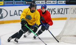 Казахстан объявил расширенный состав на чемпионат мира по хоккею