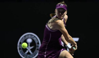 Елена Рыбакина на камбэке вышла в финал Итогового турнира WTA
