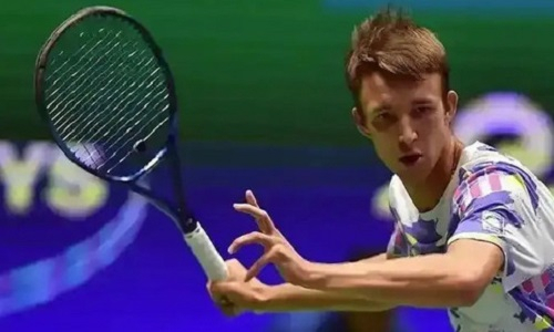 Камбэком обернулся матч теннисиста из Казахстана в Тайбэе