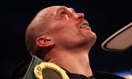 Александр Усик