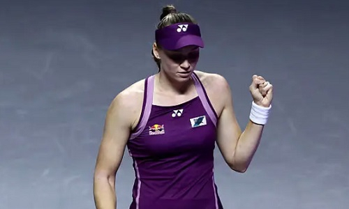 Елена Рыбакина восхитила мир тенниса победой над Игой Швентек