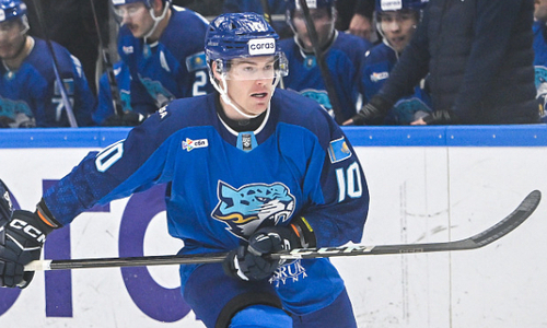 Новобранец «Барыса» дебютировал в КХЛ