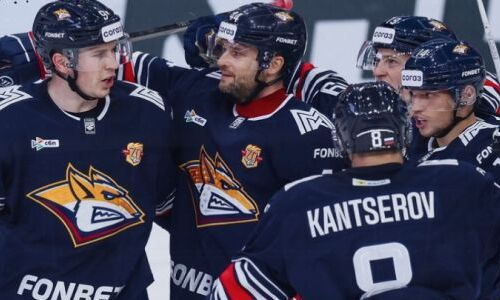 Игрок сборной Казахстана помог команде оформить разгром в матче КХЛ