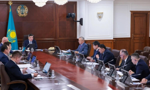 Акимам восьми регионов Казахстана дали новое поручение по футбольным клубам