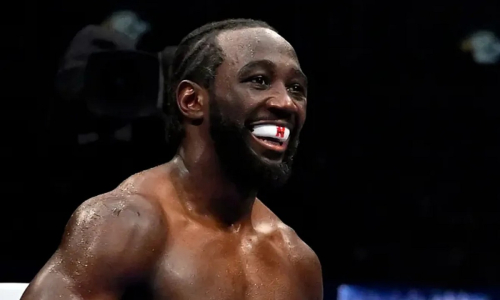 Кроуфорд отказал в реванше «Канело» и выбрал соперника в Казахстане. Есть дата боя