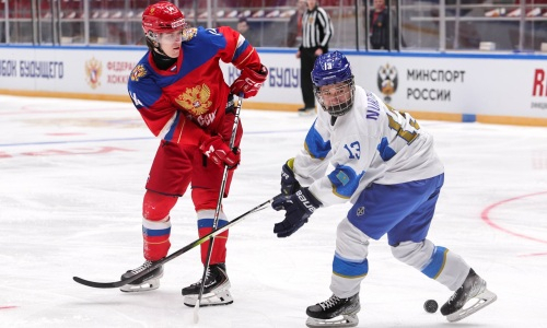 Казахстан всухую проиграл России в матче на международном турнире