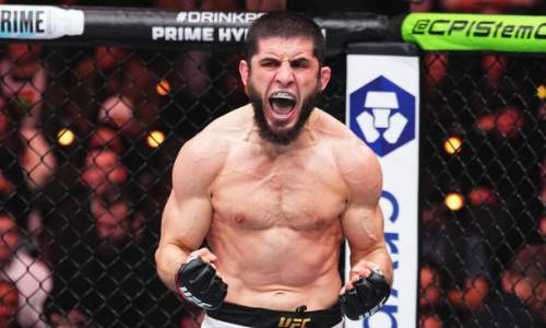 Ислам Махачев