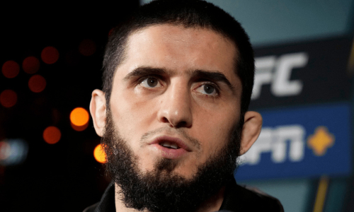 Ислам Махачев заявил об отказе от титула UFC