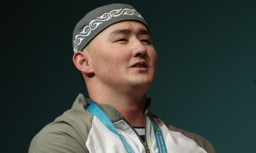Трехкратный чемпион Исламиады из Казахстана рассказал кому посвятил победу 