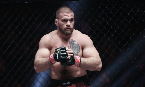 Российский боец АСА согласился подраться с Артемом Резниковым